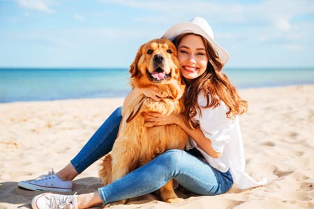 Mit Ihren vierbeinigen Freunden am Meer